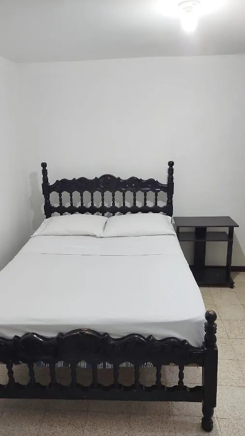 Habitacion, Con Bano Privado #7 Medellin Colombia
